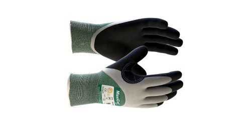 MaxiCut Oil Resistant Level 3 3/4 Coated Grip Gloves 34-305